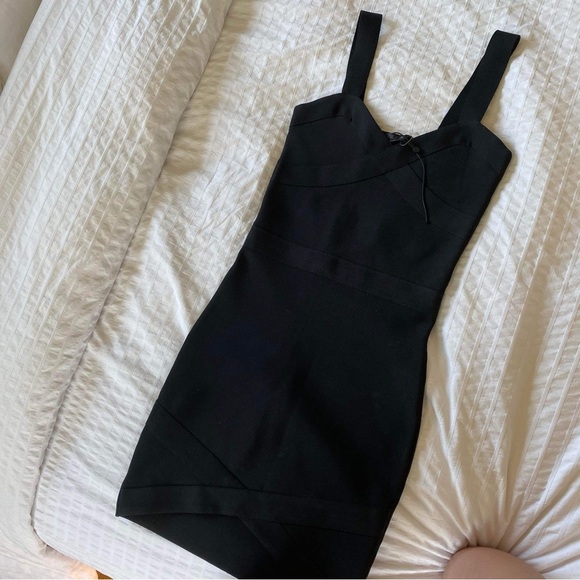 Super cute black detailed bodycon dress from Petite Garçonne in Mtl. - Picture 1 of 2